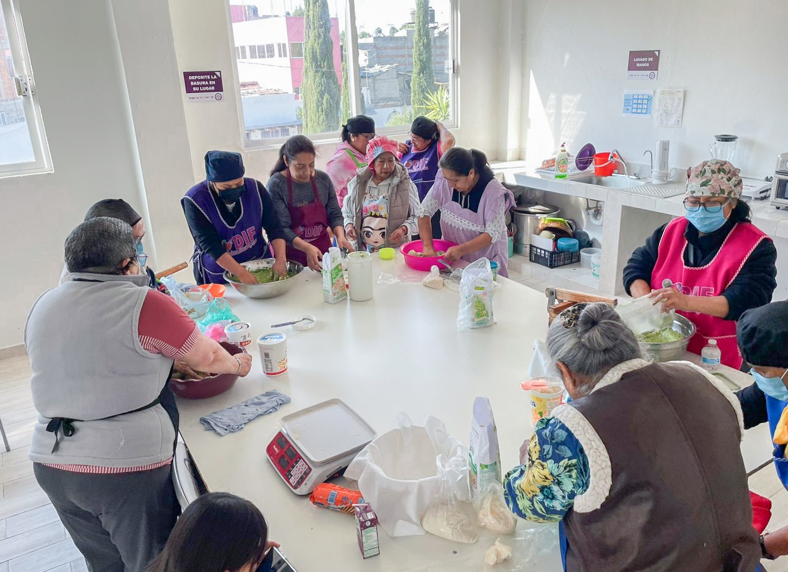 Gobierno de Blanca Angulo impulsa el aprendizaje y el bienestar social en Chiautempan